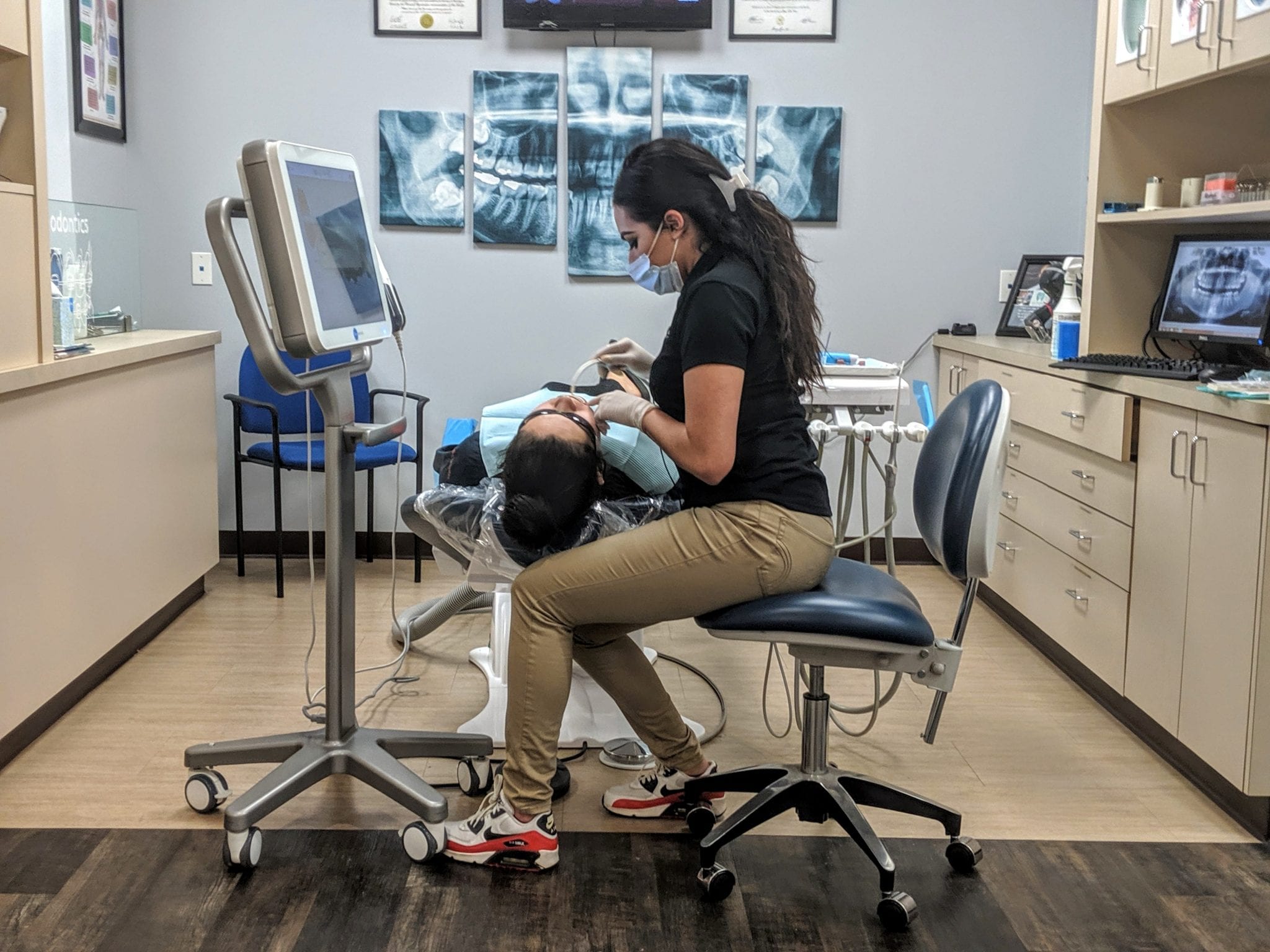 Dentist in Houston